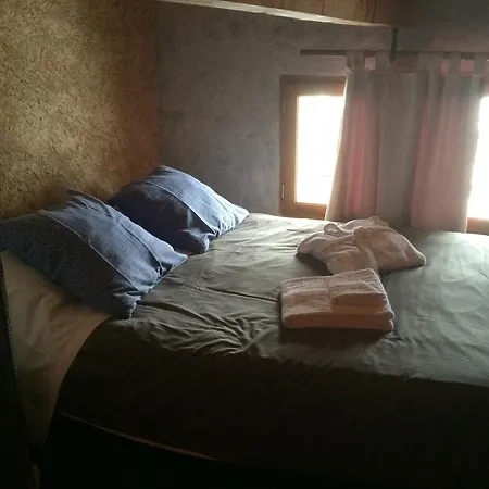 D'hotes La Meridienne Bed & Breakfast *